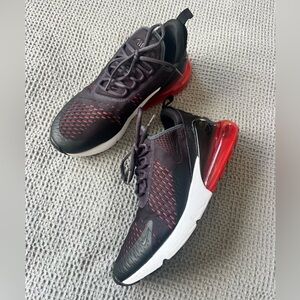 Nike Black Red Air Max 270 Athletic Shoes